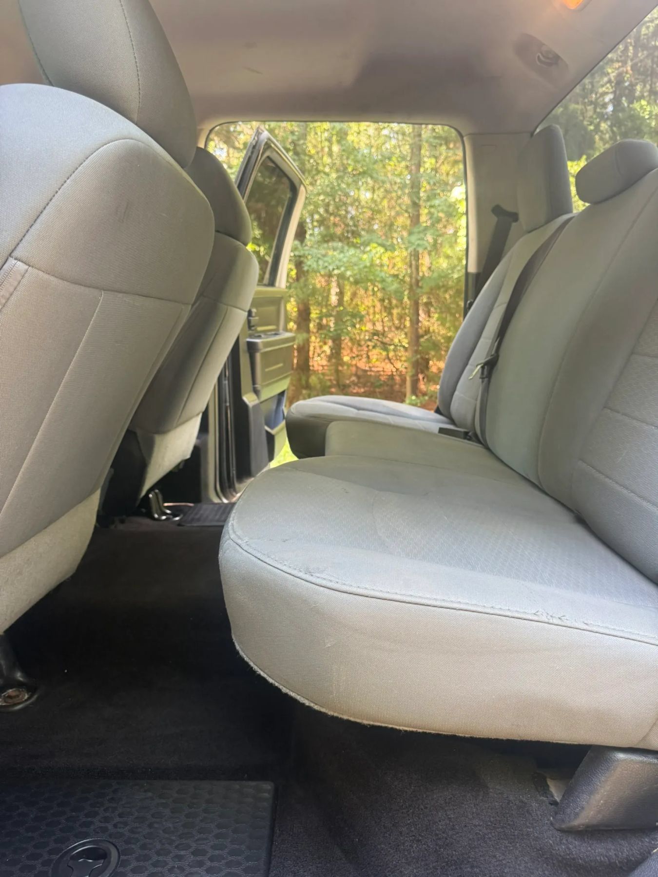 Used 2015 RAM 1500 Express RWD image 11