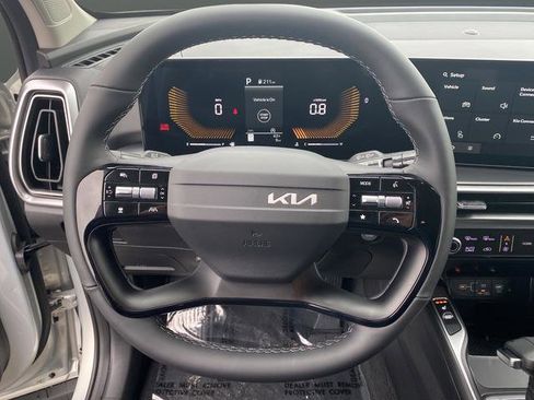 New 2026 Kia Sorento S image 17