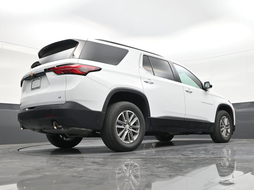 Used 2023 Chevrolet Traverse LT FWD image 21