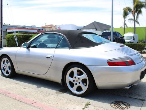 Used 2000 Porsche 911 Cabriolet image 11