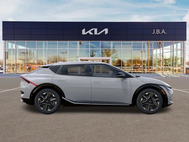New 2026 Kia EV6 Wind AWD/4WD image 7