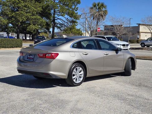 Used 2024 Chevrolet Malibu LT image 5