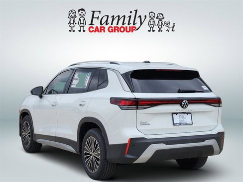 New 2026 Volkswagen Tiguan S image 3