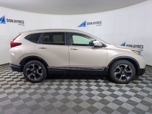 Used 2017 Honda CR-V Touring image 6