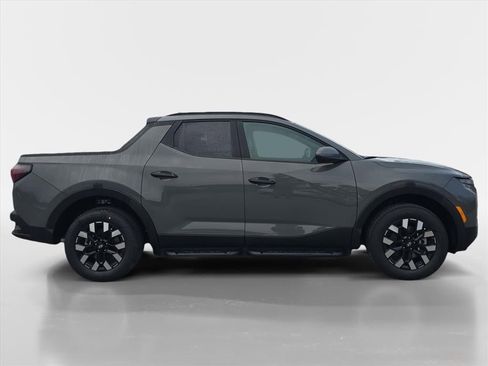 New 2026 Hyundai Santa Cruz SEL FWD image 2
