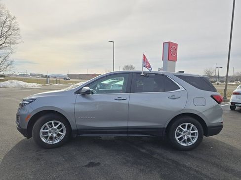 Used 2024 Chevrolet Equinox LT image 9