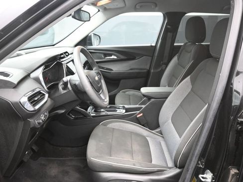 Used 2023 Chevrolet TrailBlazer LT w/ Convenience Package image 18