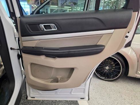 Used 2018 Ford Explorer 4WD image 27