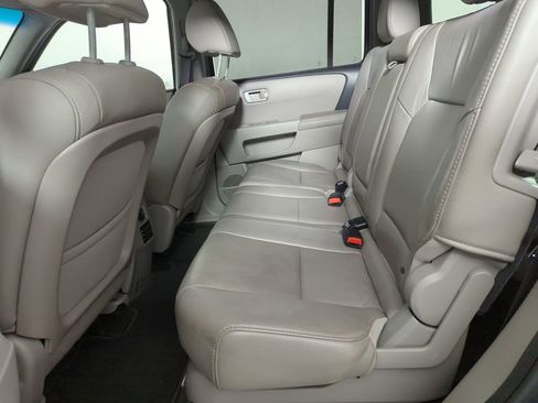 Used 2015 Honda Pilot Touring image 20