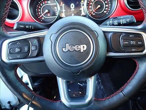 Used 2019 Jeep Wrangler Unlimited Rubicon AWD/4WD image 15
