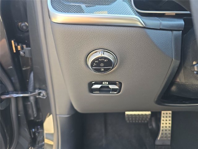 New 2026 Mercedes-Benz GLC 300 4MATIC image 33