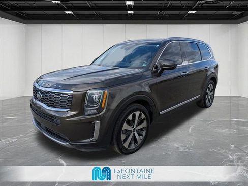 Used 2021 Kia Telluride S image 1