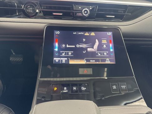 New 2026 INFINITI QX80 Luxe w/ Cargo Package AWD/4WD image 22