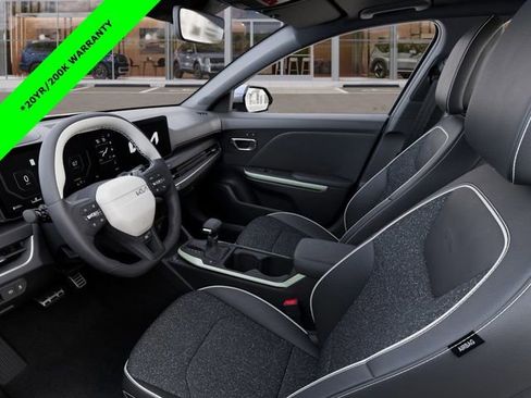 New 2025 Kia K4 GT-Line w/ GT-Line Premium Package image 17