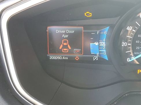 Used 2020 Ford Fusion SE image 15