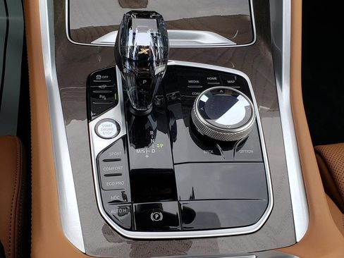 Used 2023 BMW X6 xDrive40i w/ Executive Package image 29