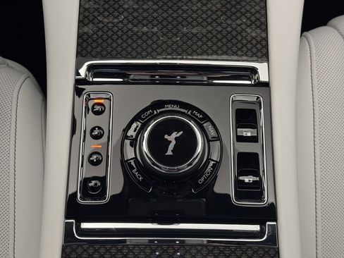 Certified 2023 Rolls-Royce Ghost Black Badge w/ Black Badge Ghost Package image 43