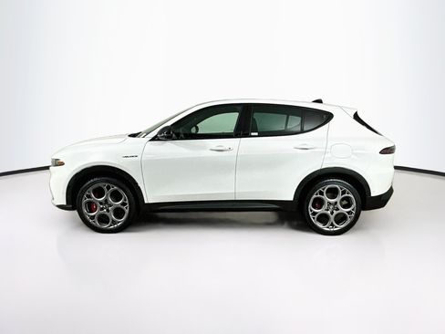 Used 2024 Alfa Romeo Tonale Veloce AWD/4WD image 4
