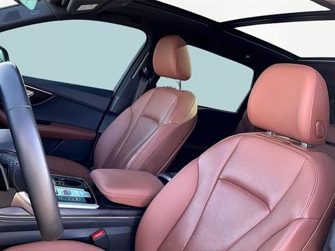 Used 2022 Audi Q7 3.0T Prestige image 27