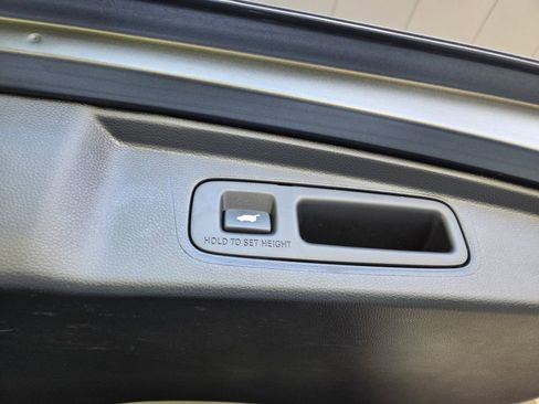Certified 2025 Honda CR-V EX-L image 11