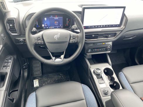 New 2026 Ford Bronco Sport Outer Banks image 13