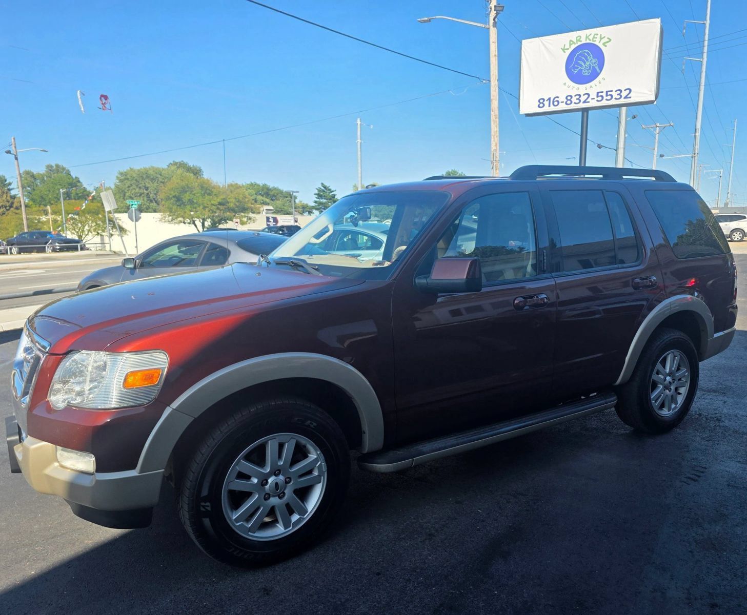 Used 2009 Ford Explorer Eddie Bauer AWD/4WD image 1