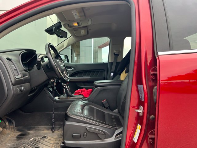 Used 2022 GMC Canyon Denali RWD image 6