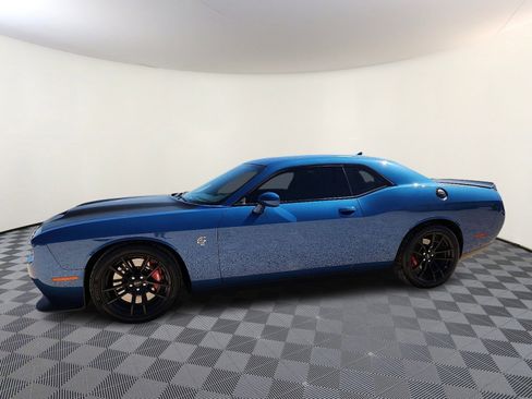 Used 2023 Dodge Challenger SRT Hellcat image 2