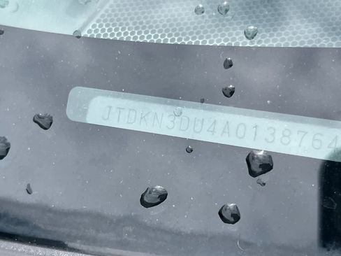 Used 2010 Toyota Prius Five image 23