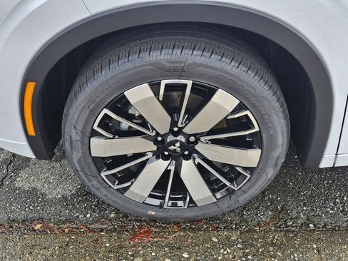 New 2026 Mitsubishi Outlander SEL image 9