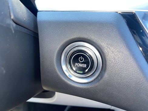 Certified 2024 Cadillac Lyriq Luxury AWD/4WD image 15