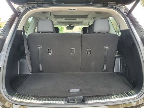 Used 2024 Kia Telluride SX FWD image 10
