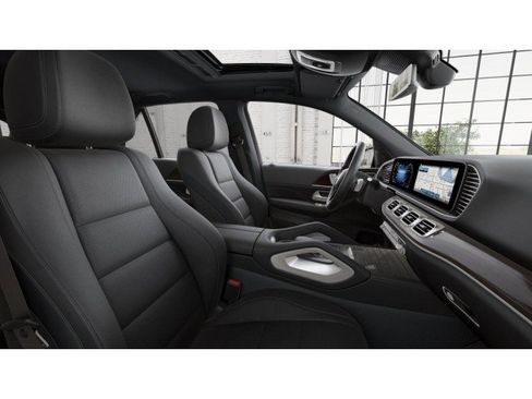 Certified 2025 Mercedes-Benz GLE 350 4MATIC image 4