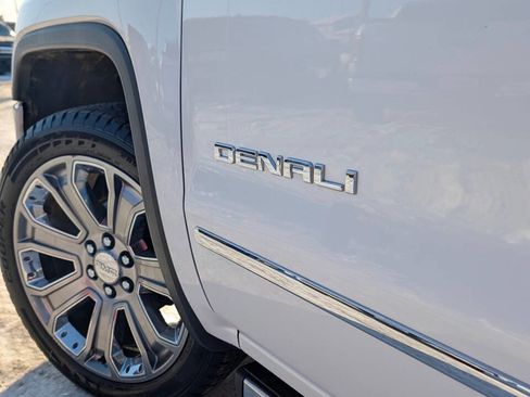 Used 2018 GMC Sierra 1500 Denali w/ Denali Ultimate Package image 6
