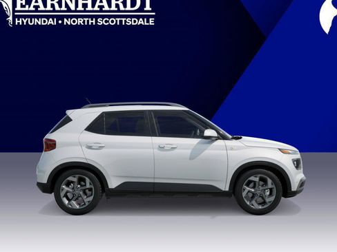 New 2026 Hyundai Venue SEL FWD image 7