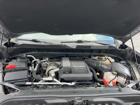Used 2021 Chevrolet Silverado 1500 RST AWD/4WD image 22