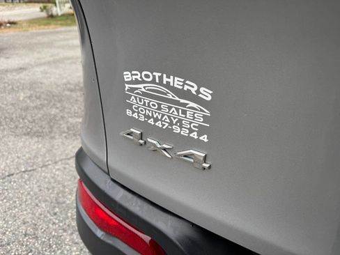 Used 2015 Jeep Cherokee Latitude image 36