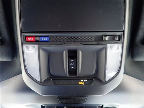 Used 2026 Subaru Forester Touring w/ Touring Hybrid Package AWD/4WD image 23