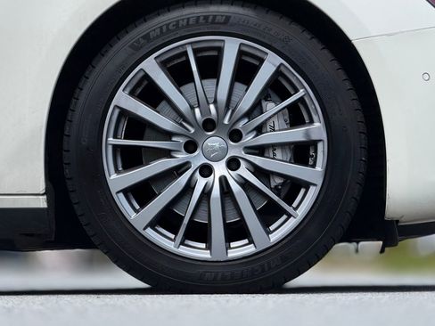 Used 2019 Maserati Ghibli RWD image 21