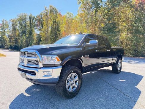Used 2016 RAM 2500 Laramie image 3