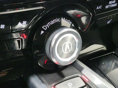 Used 2023 Acura MDX SH-AWD w/ Technology Package image 33