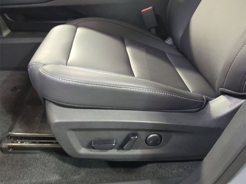 New 2025 Nissan Murano SL image 36