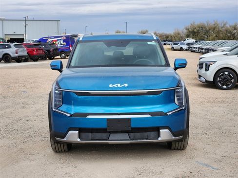 New 2026 Kia EV9 Wind image 5