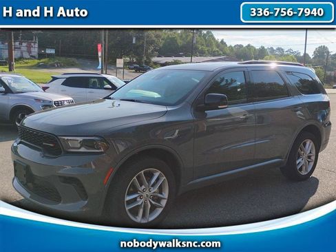Used 2025 Dodge Durango GT AWD/4WD image 1