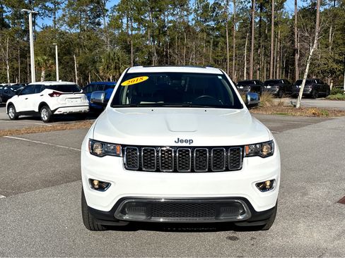 Used 2018 Jeep Grand Cherokee Limited w/ Trailer Tow Group IV image 2