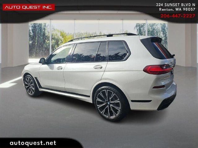 Used 2020 BMW X7 M50i AWD/4WD image 7