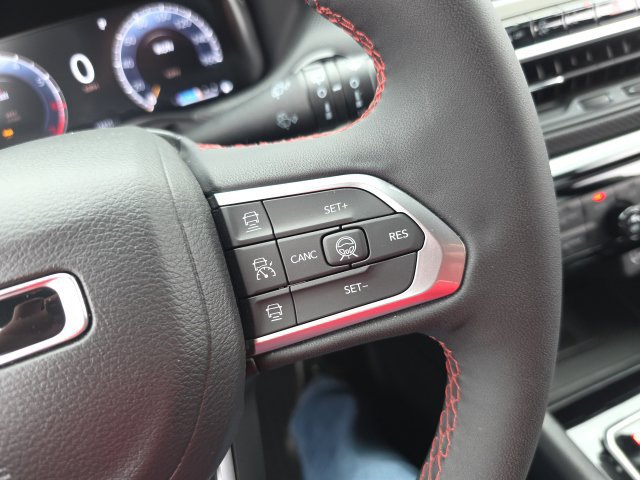 Used 2024 Jeep Compass Trailhawk w/ Trailhawk Elite Group AWD/4WD image 20
