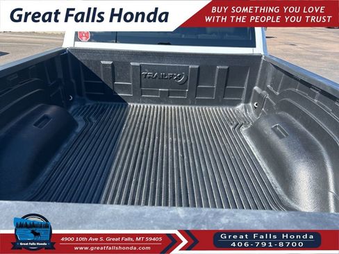 Used 2015 RAM 2500 Tradesman image 7