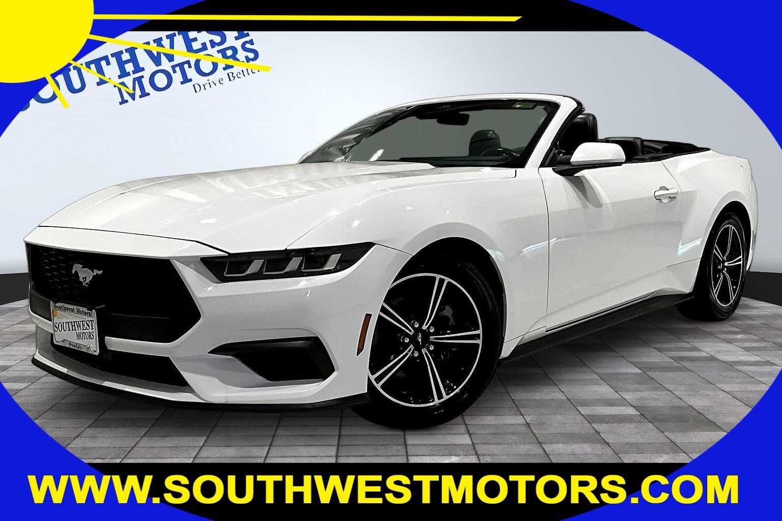 Used 2025 Ford Mustang Premium RWD image 1
