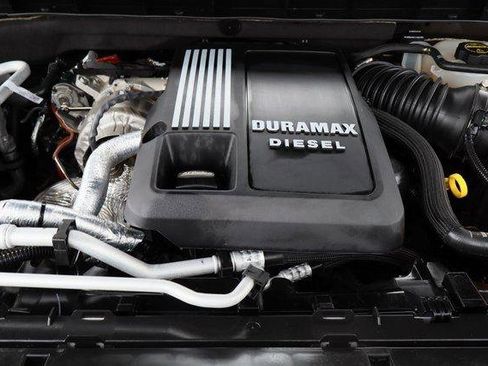 Certified 2024 Chevrolet Silverado 1500 High Country image 31